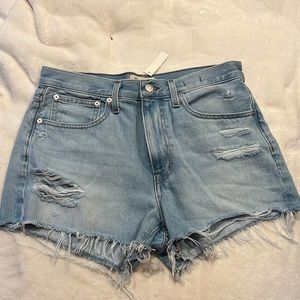NWT Madewell Relaxed Denim Shorts in Lemar Wash: Ripped Edition